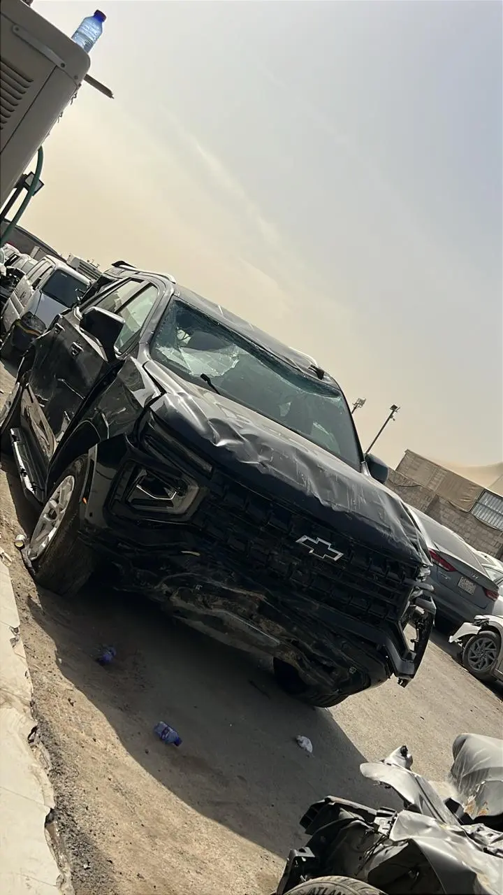 شراء سيارة شيفروليه تاهو مصدومة بالرياض